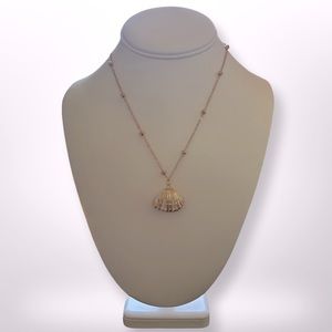 Golden Seashell Necklace
